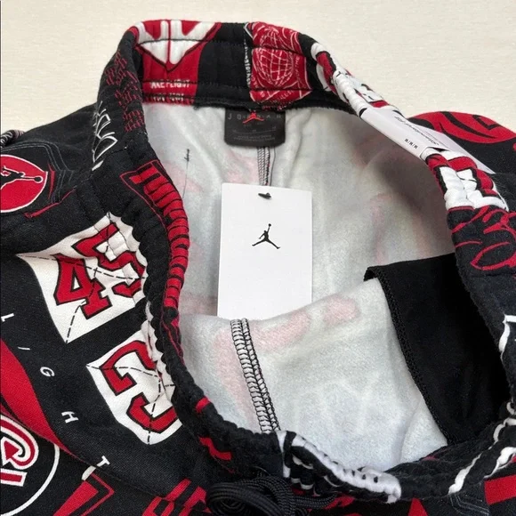 JORDAN Sweatpants - graphics all over - brand new
